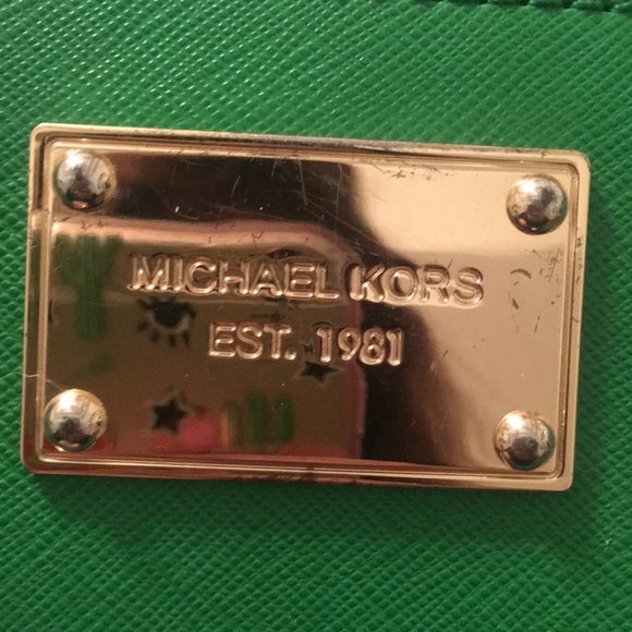 Michael Kors Wallet - Picture 4 of 6